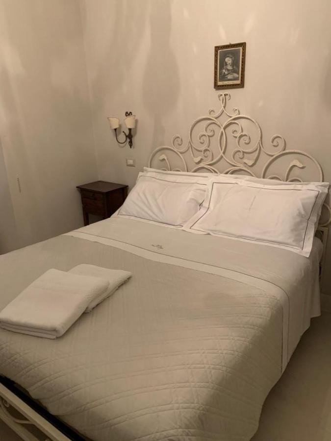 Relais Real Collegio Hotel Noli Exterior foto
